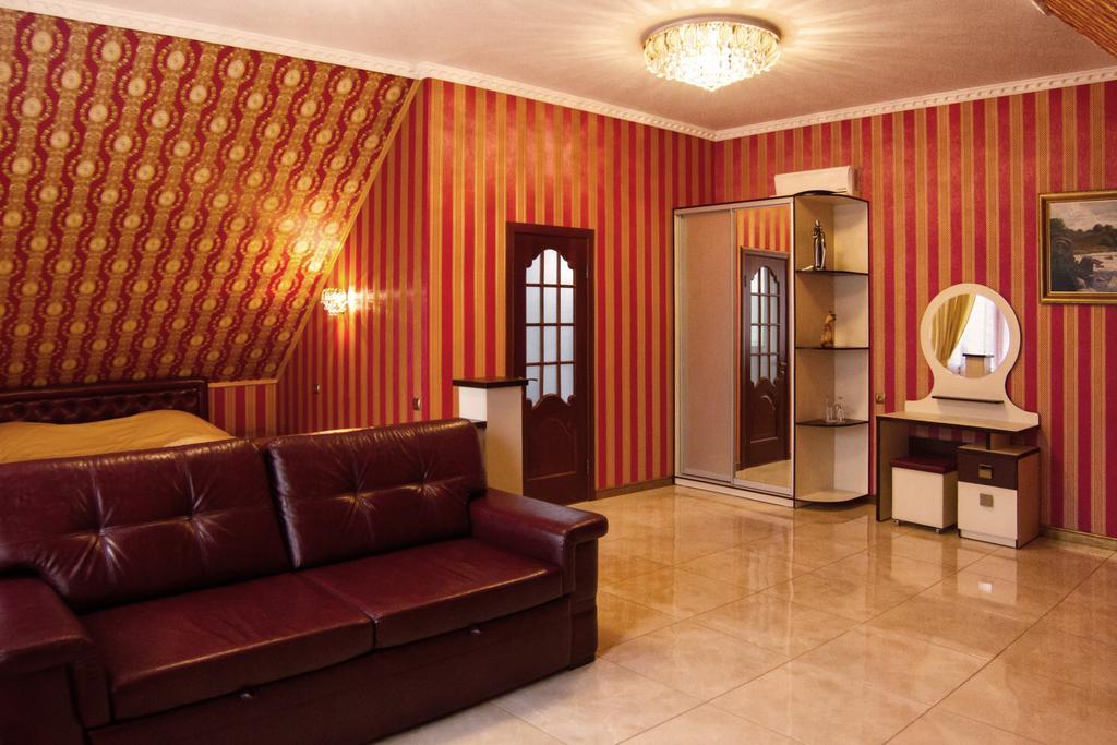 Felisa Hotel Kharkiv Room photo